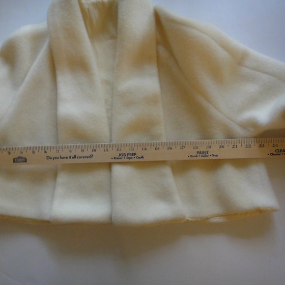 Rhapsody Elbow Sleeve Fleece Waist Length Jacket - Picture 8 of 10